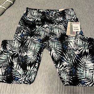 Balance collection brand (from TJ Maxx), Women’s Activewear Capri’s. Brand new.